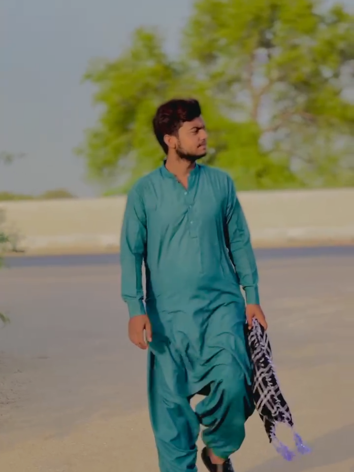 @🔥★彡 NaWaB Sooraj 彡★🔥