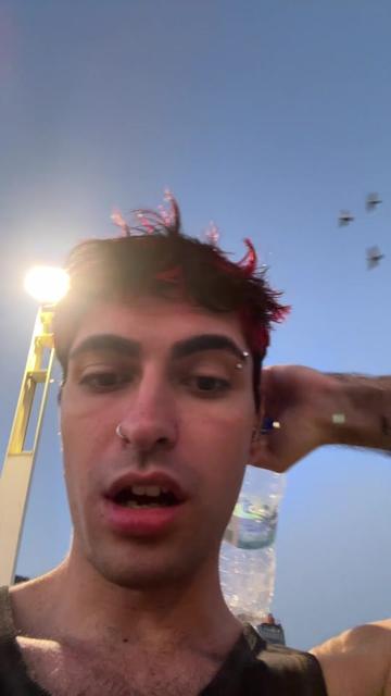 @emre/esengül yırtıkferyat