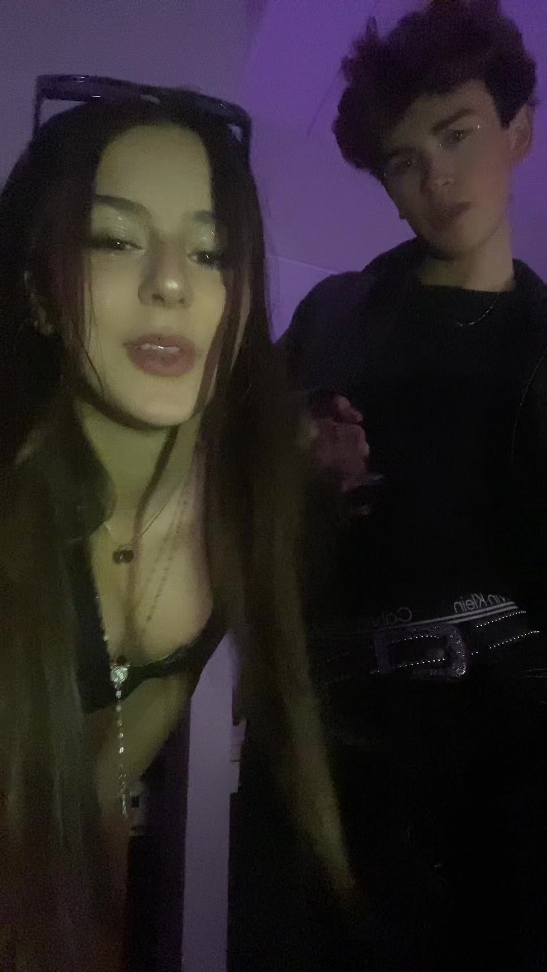 @️