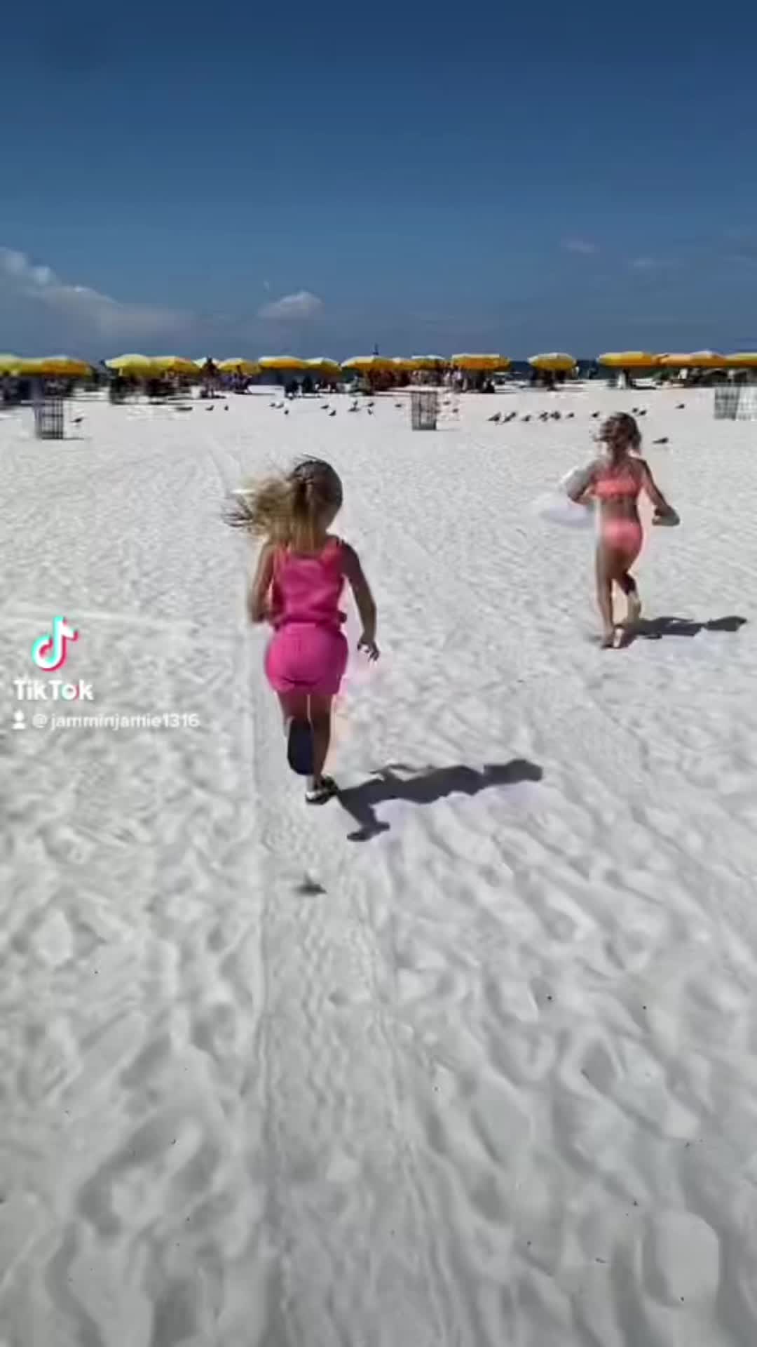 @jamieglowgetter