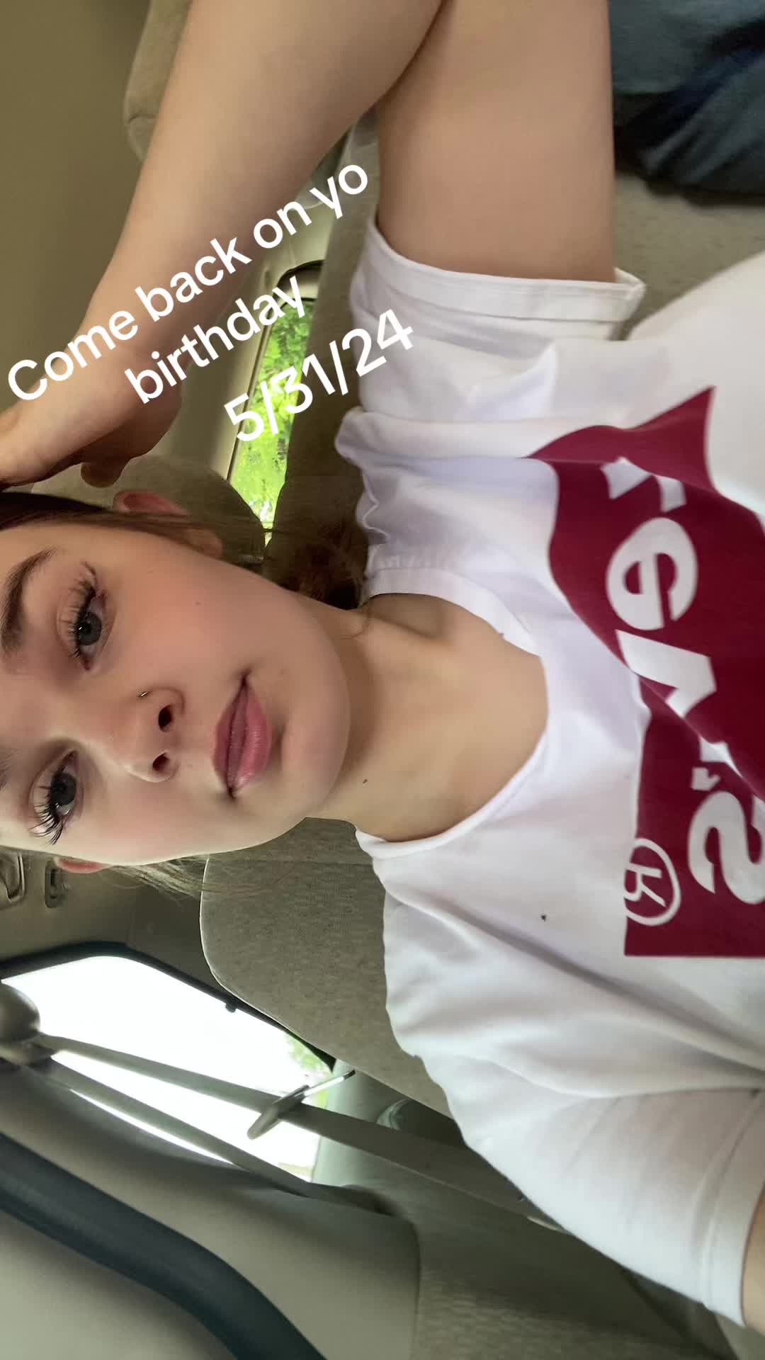 @Ava_duhh