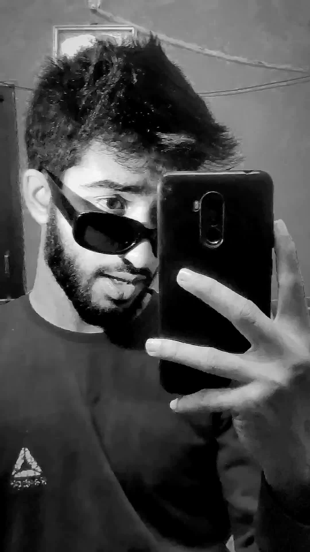 @md Arqumzaki 143 💵🌹🤵👰😘😇?