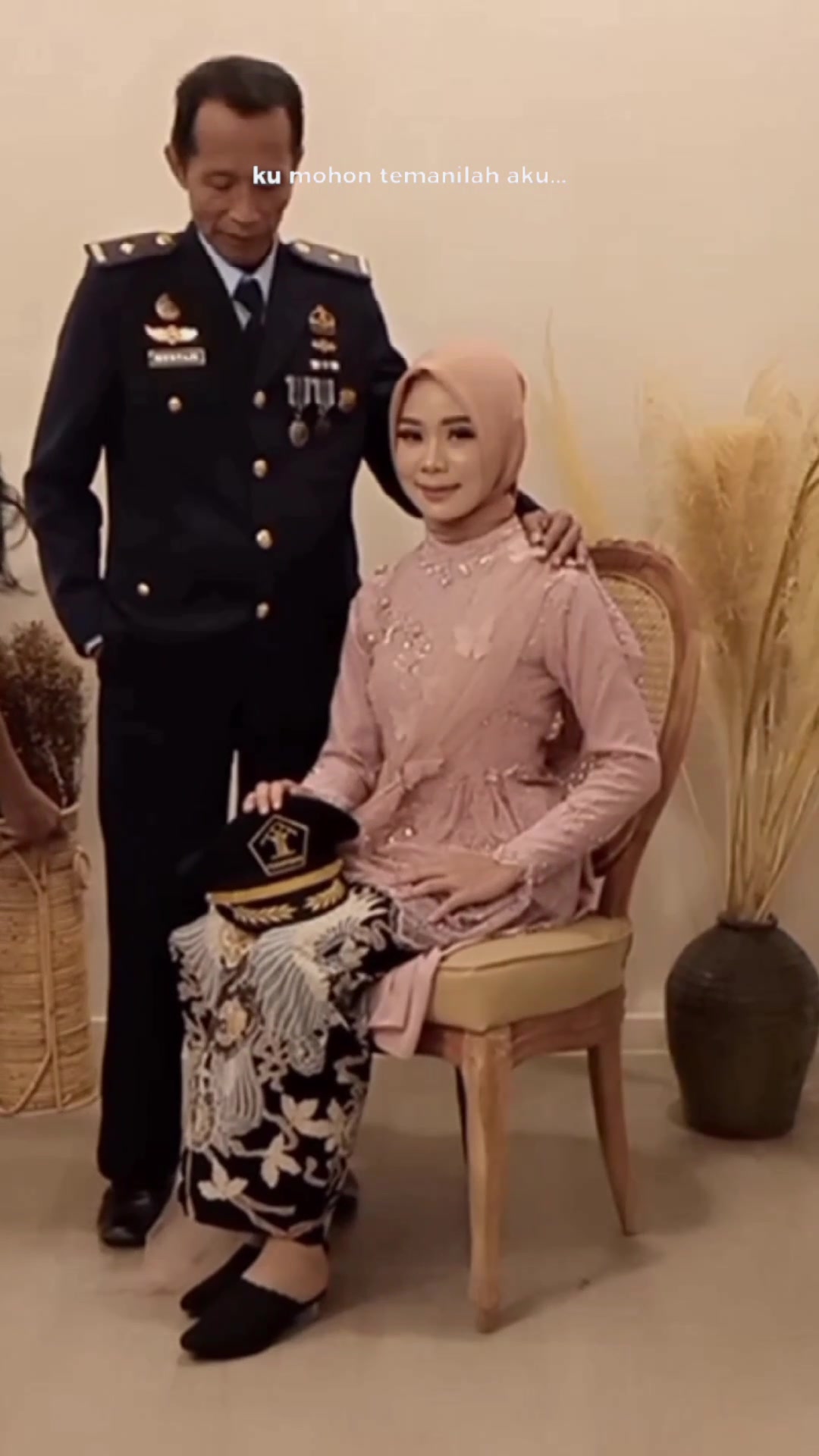 @Cha_ichaa