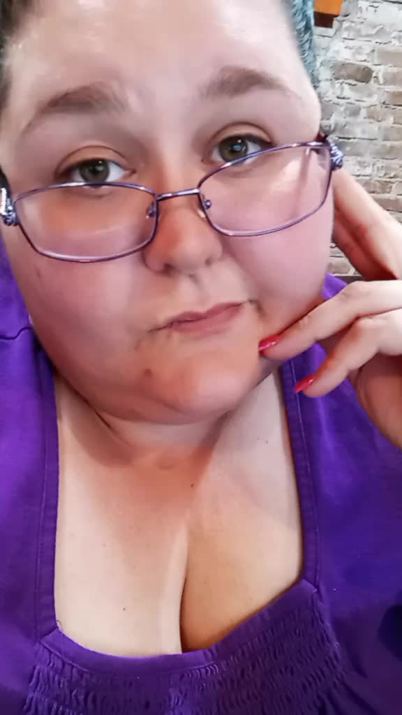 @Hazeleyez350