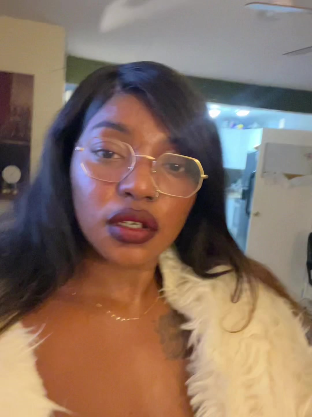 @Therealhoneydip__