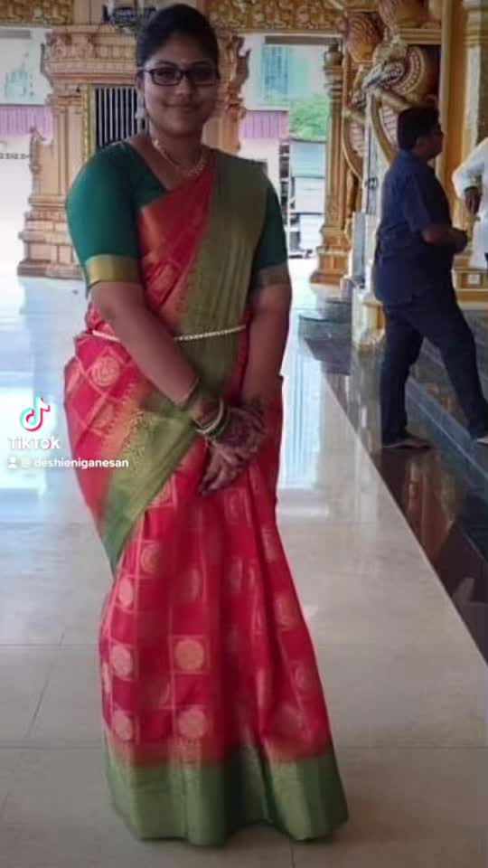 @DeshaDiaries