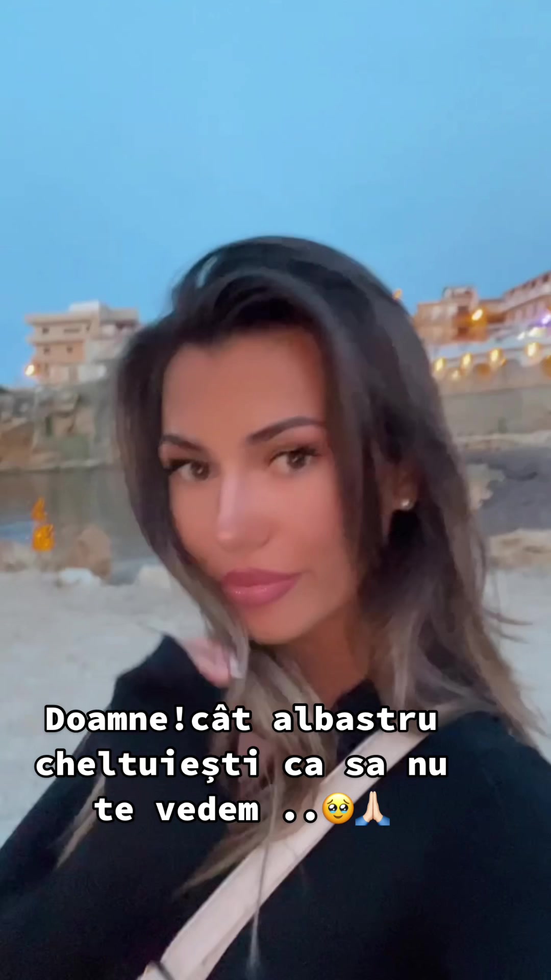 @Maria Ioana