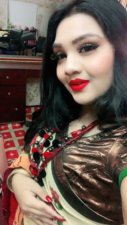 @nisha Khan