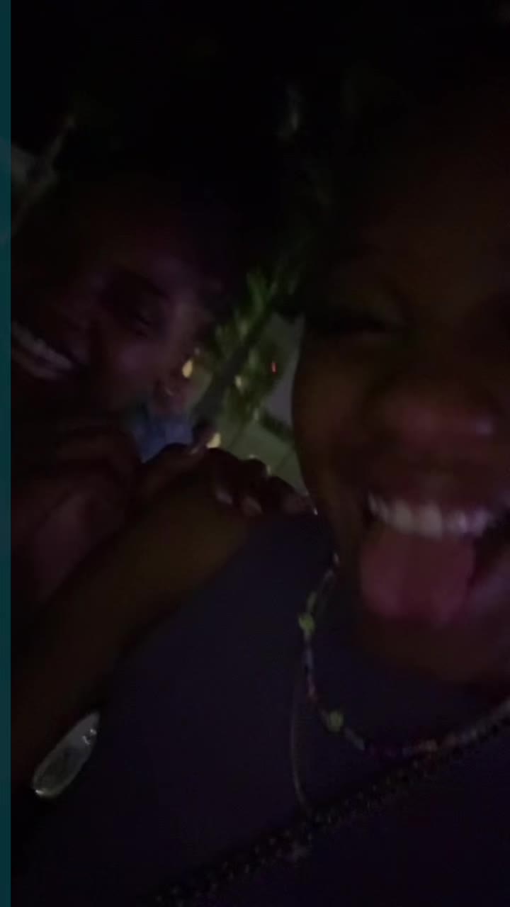 @Jenasciaaaa