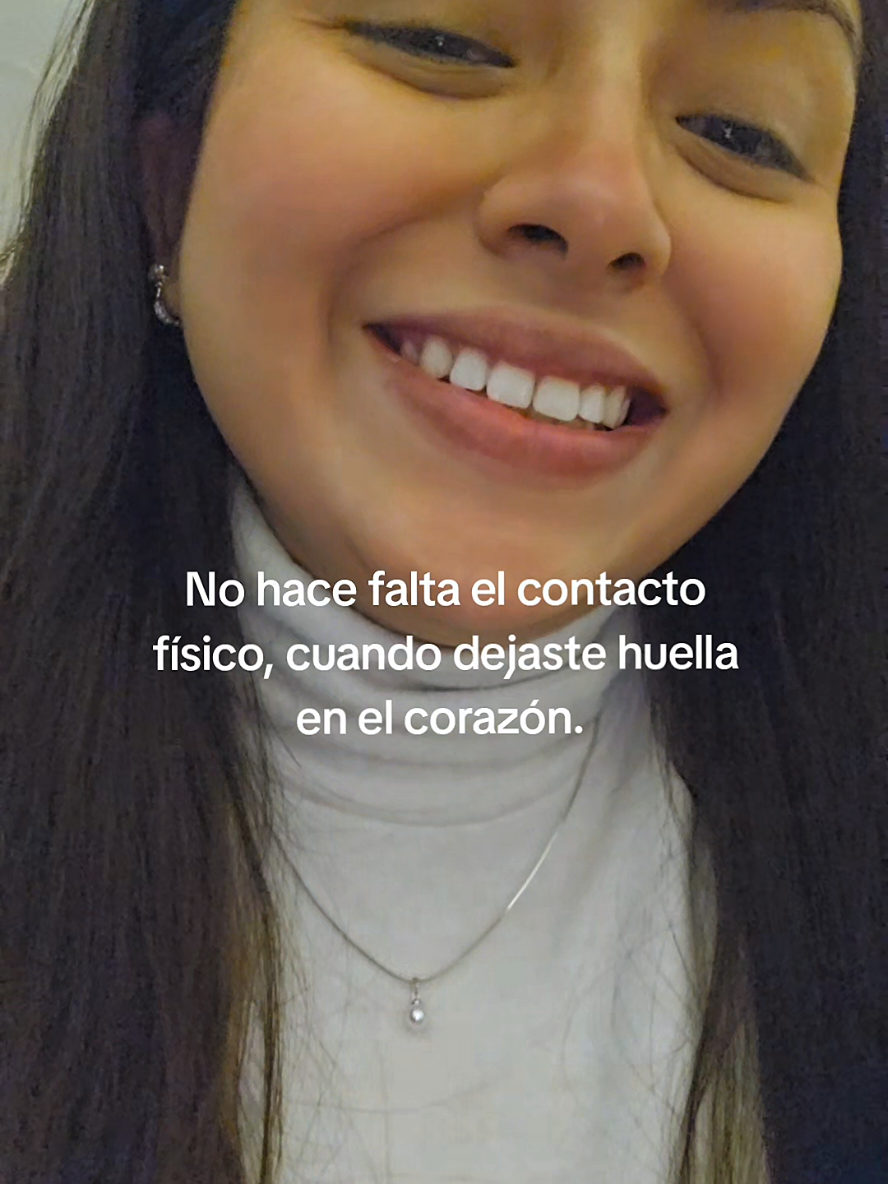 @DanielaLozaok