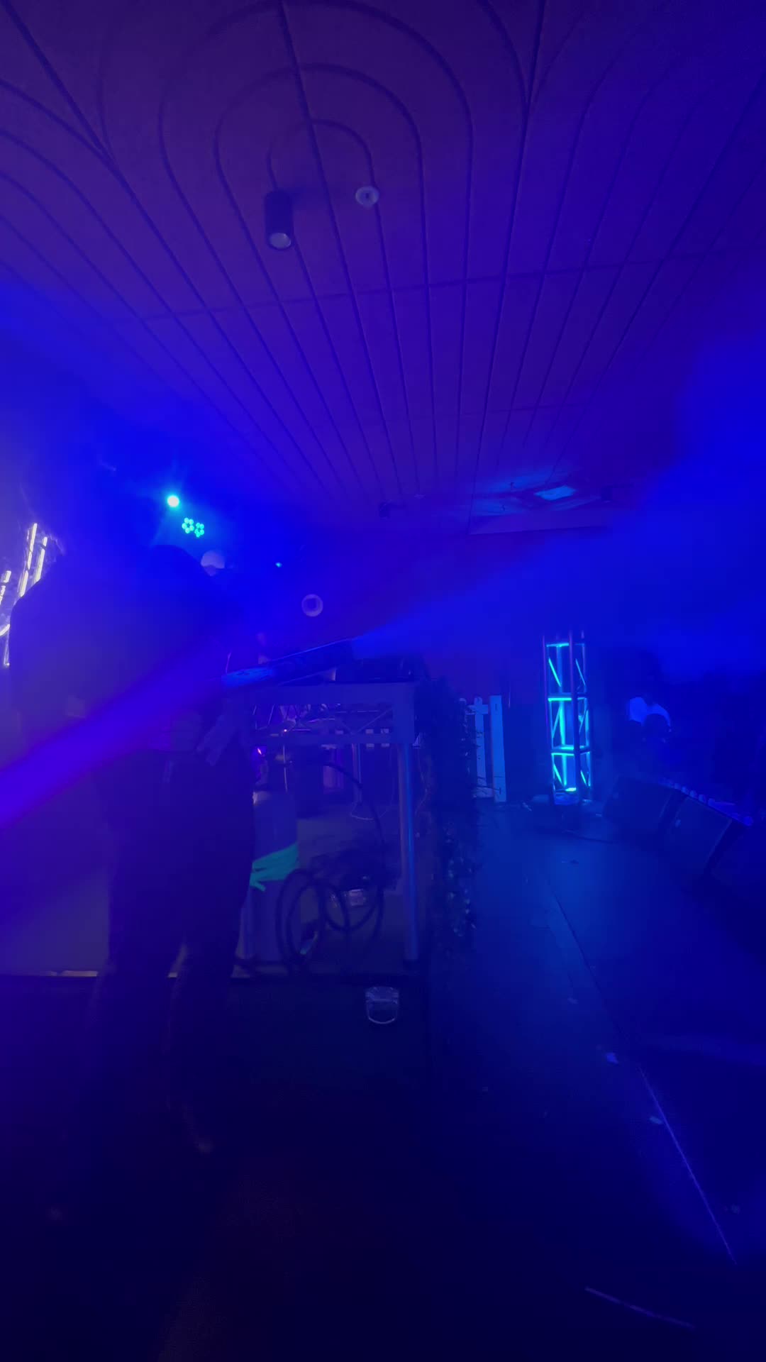 @socialsundays_
