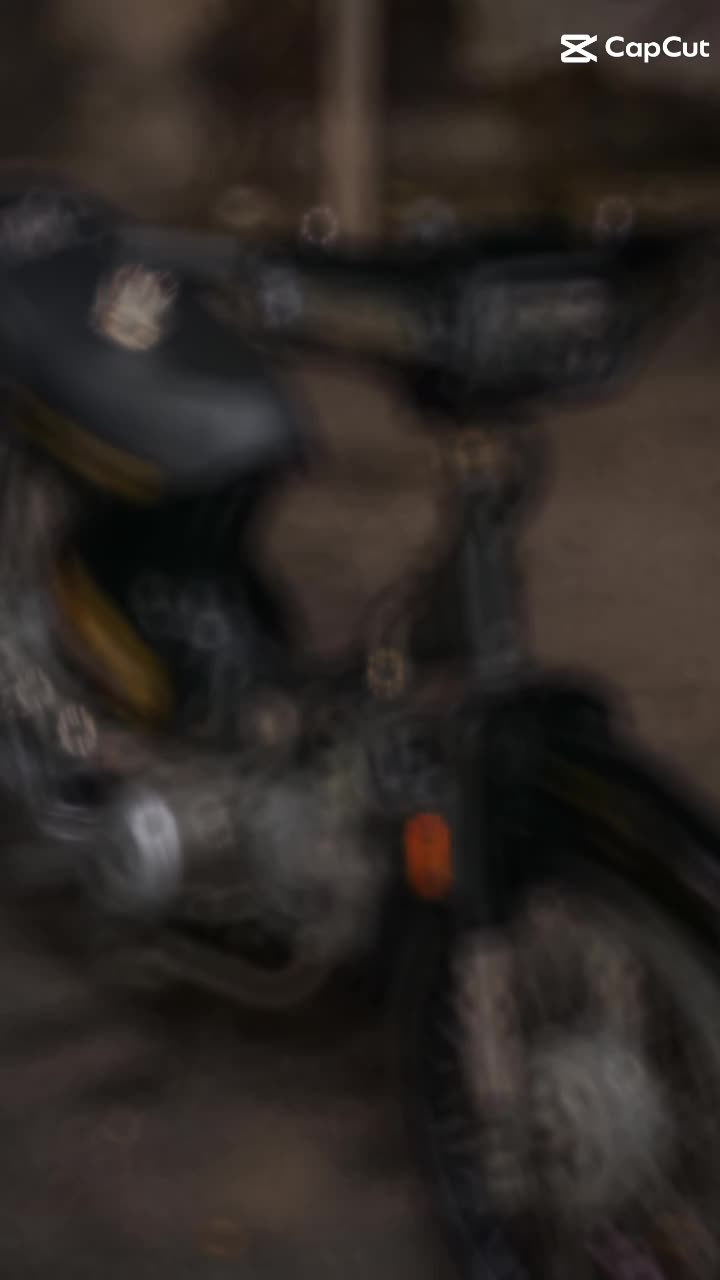 @A / F