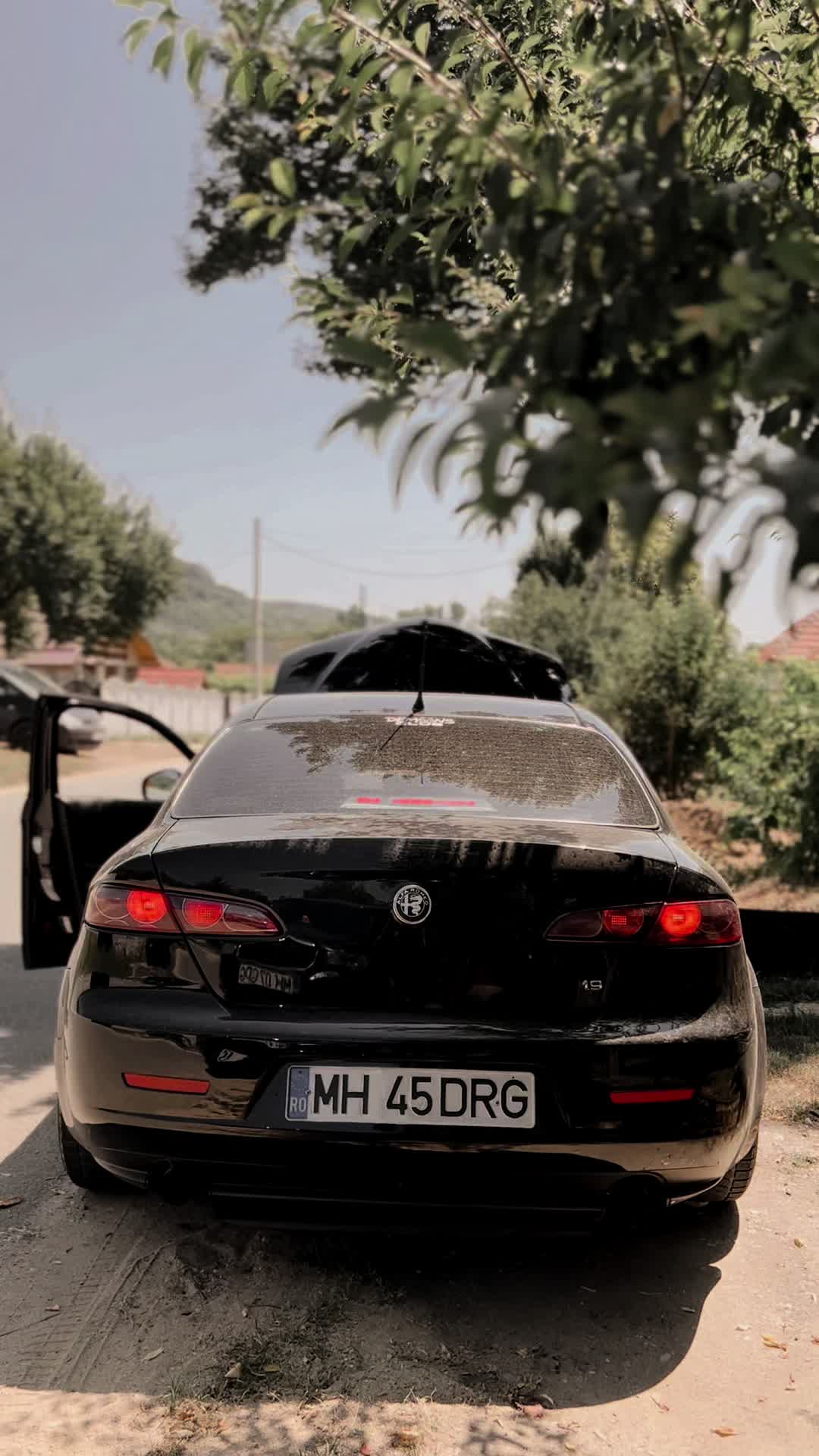 @𝓓𝓮𝓷𝓲𝓼𝟏