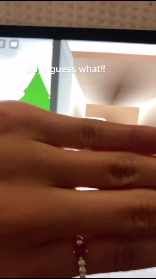 @iizzyrobloxx