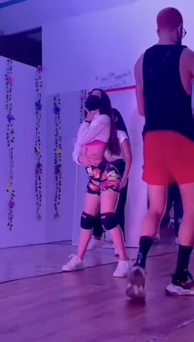 @𝑨𝒏𝒆𝒚𝒔𝒉𝒌𝒂🤍