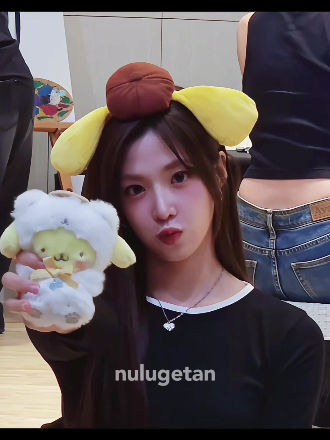@🐰🎀➰