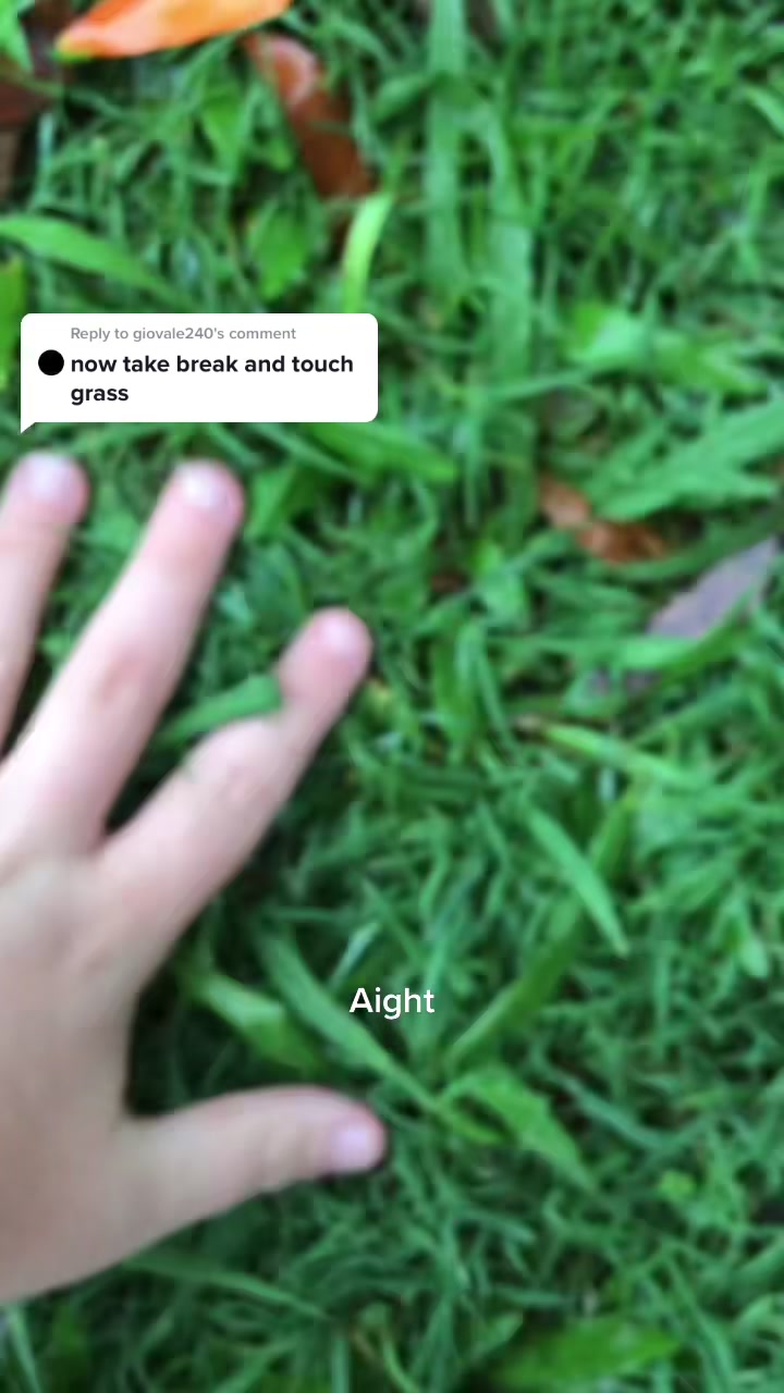 @✌︎('ω')✌︎