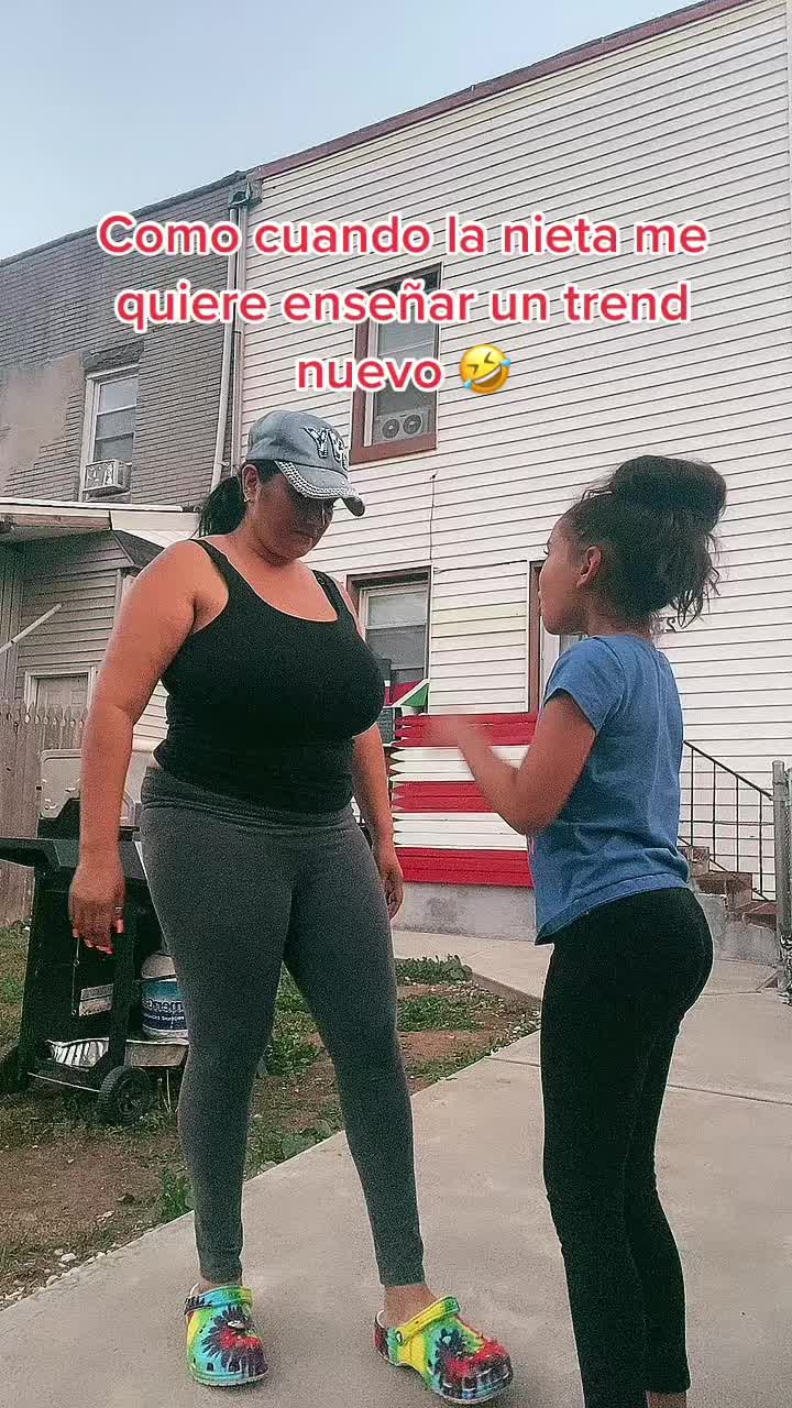 @Taína