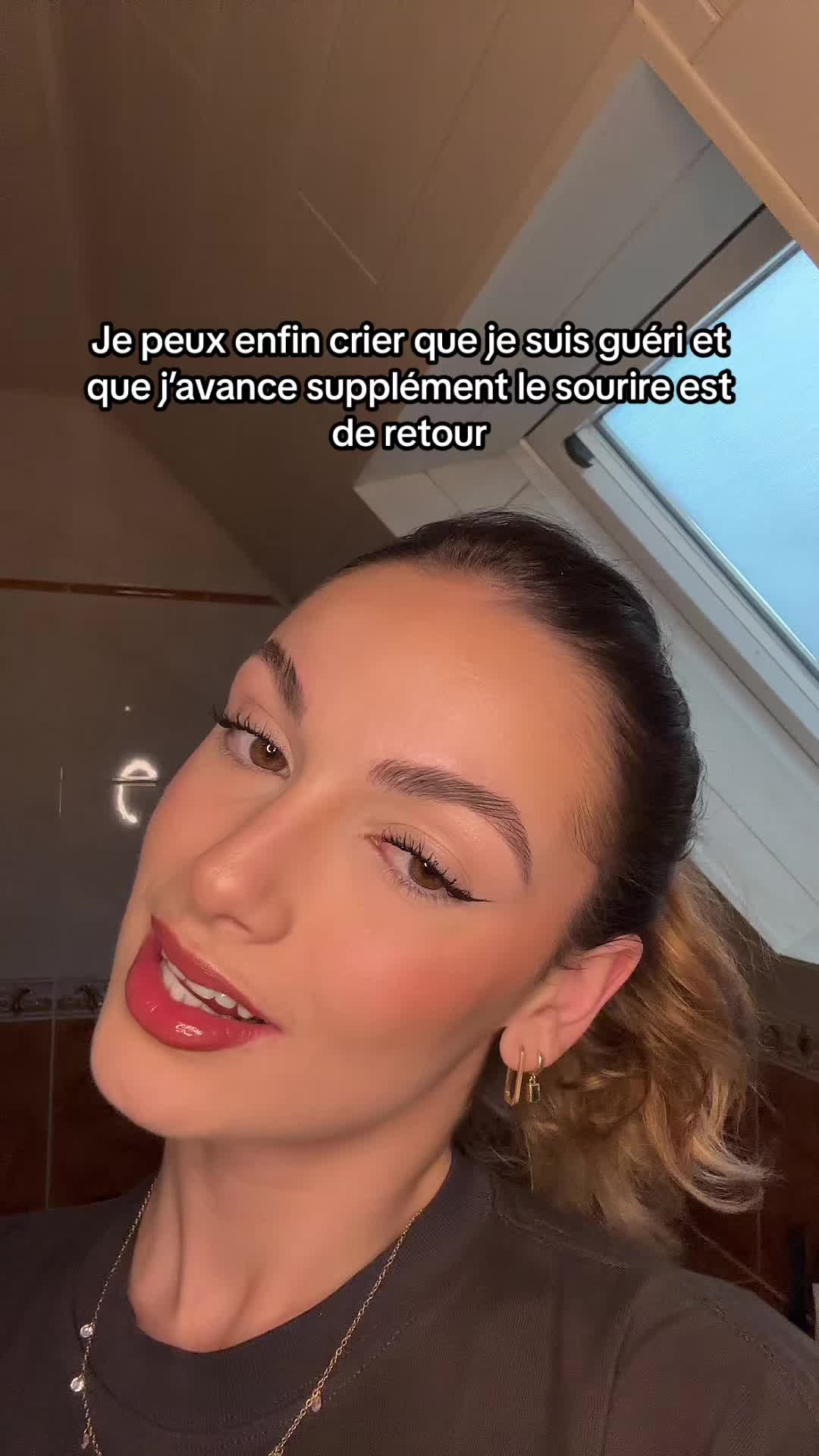 @ItslxsaV