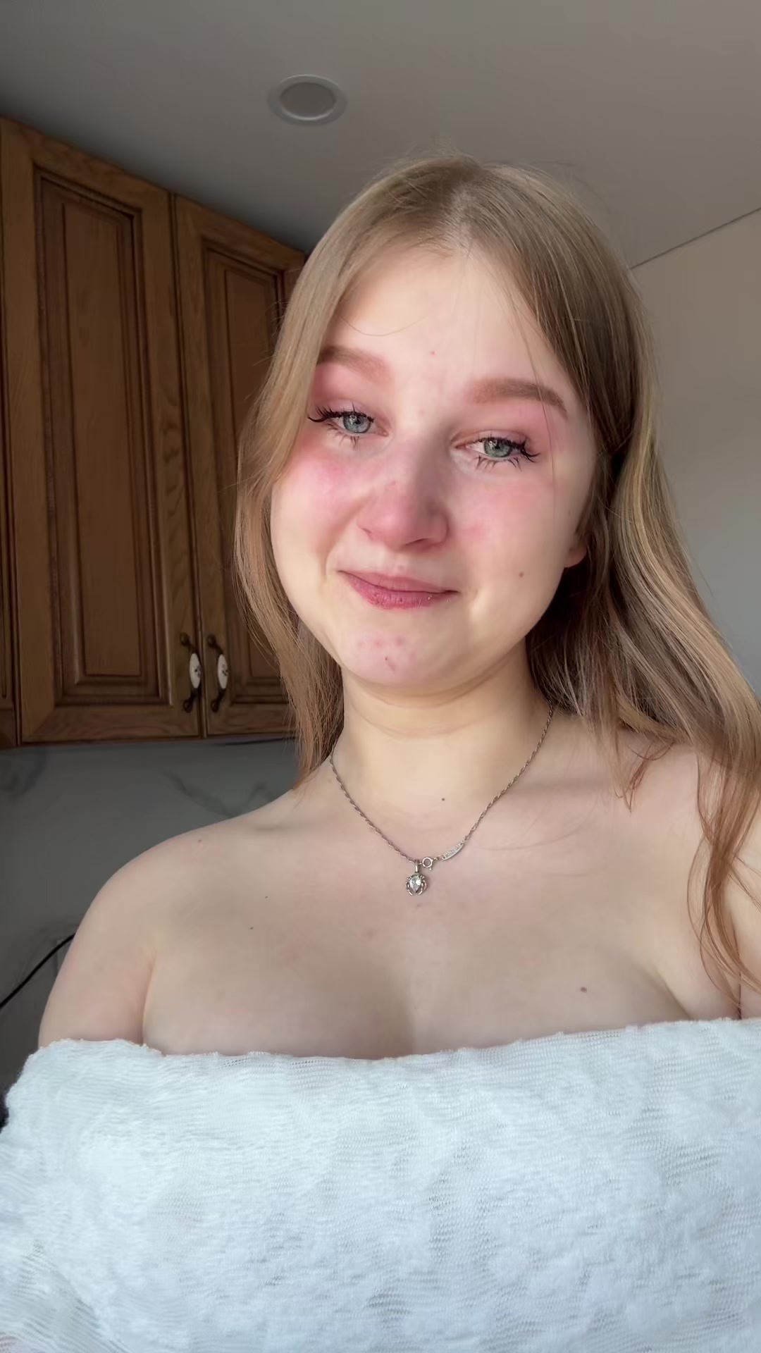 @тгк: ЯНА НЕСМЕЯНА