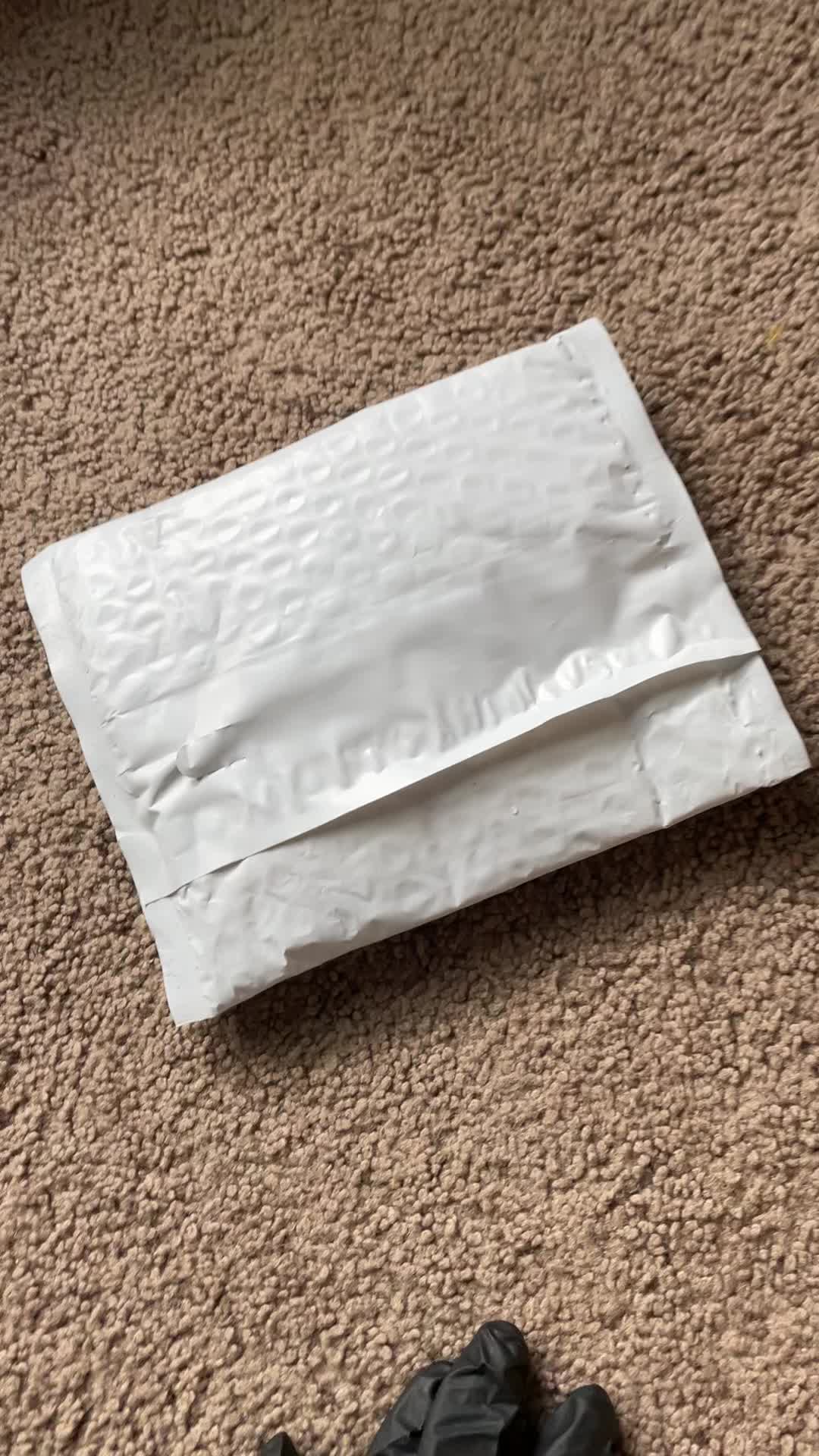 @randomness2678