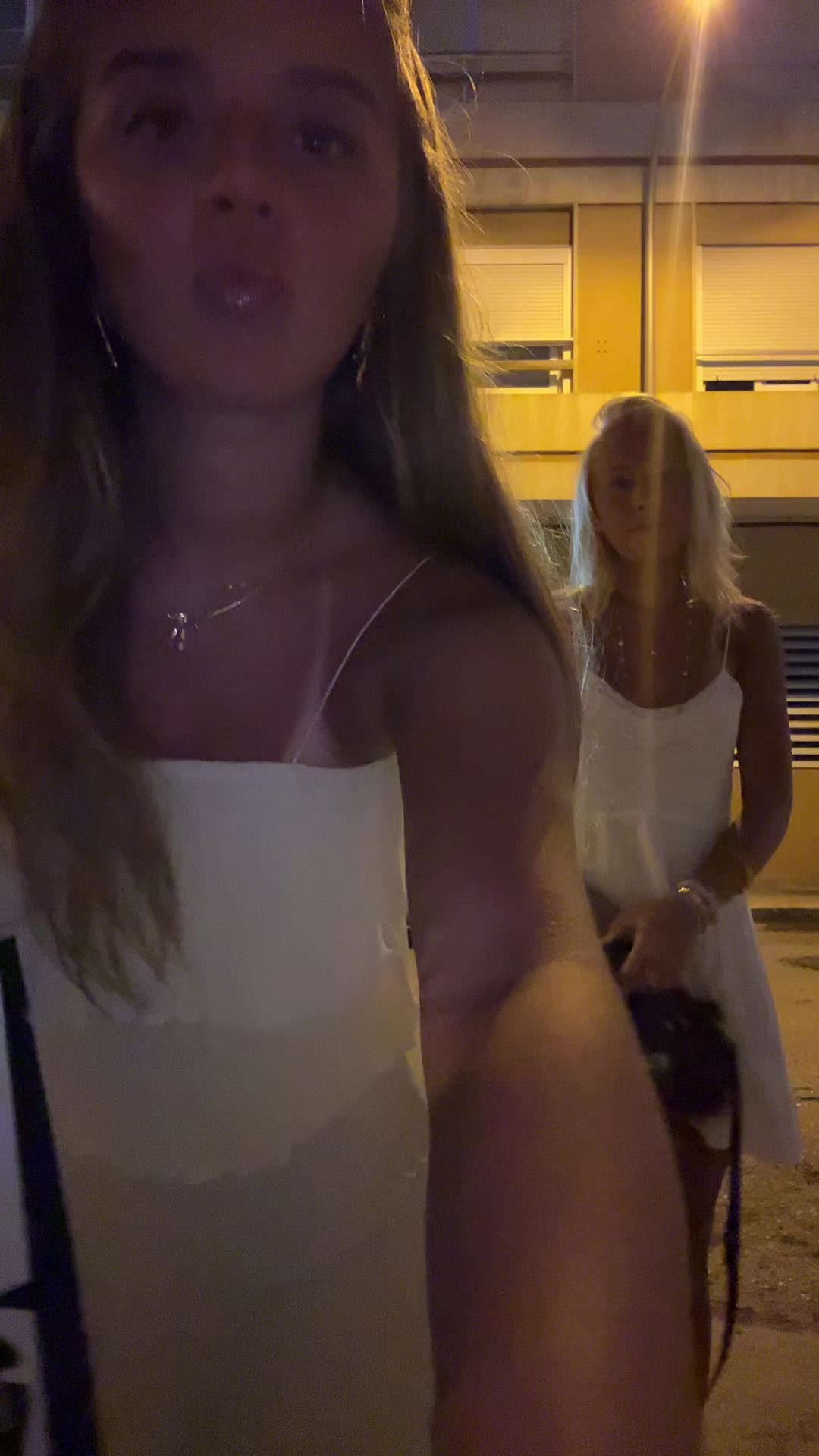 @Familjen🦊