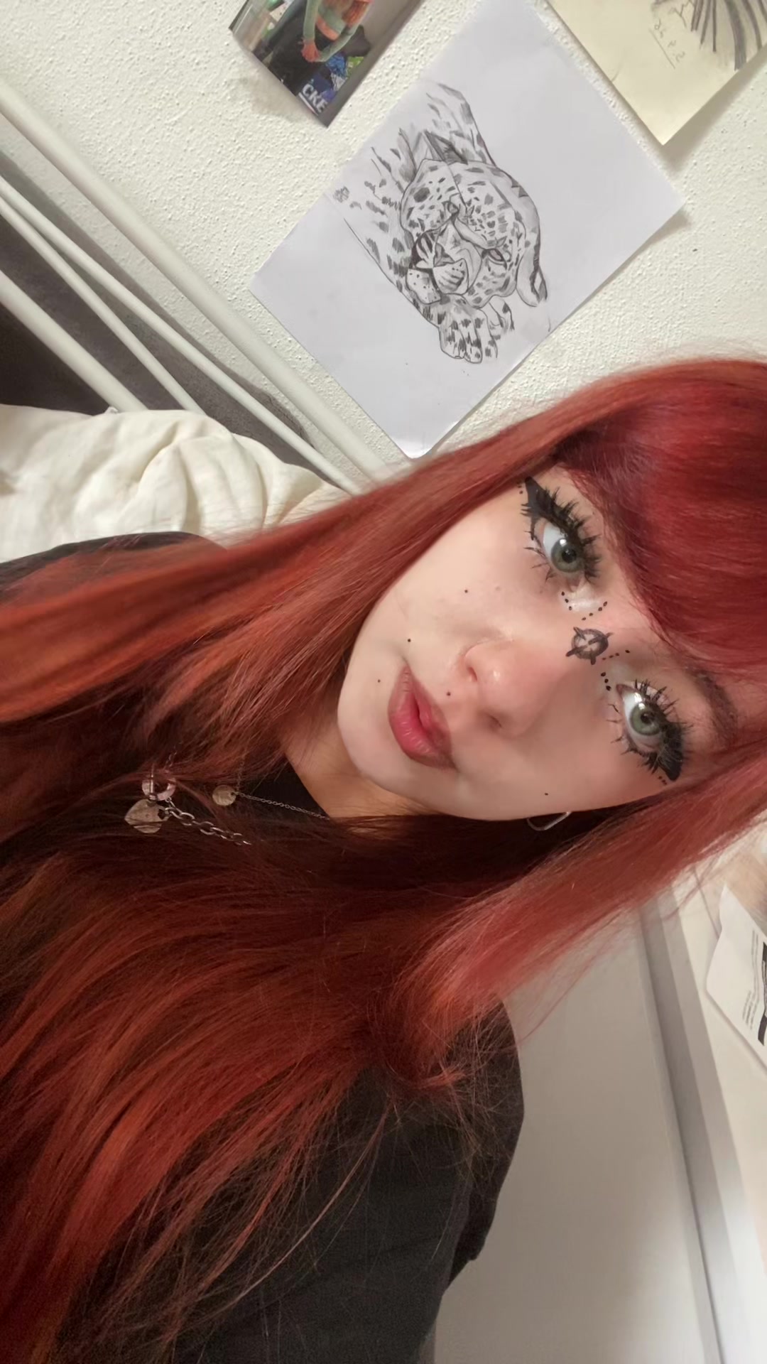 @FEMBOY GOONER ﾒ𝟶