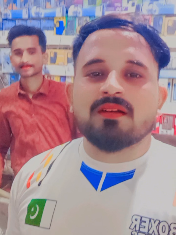 @Adeel BOXER 🇵🇰 🥊
