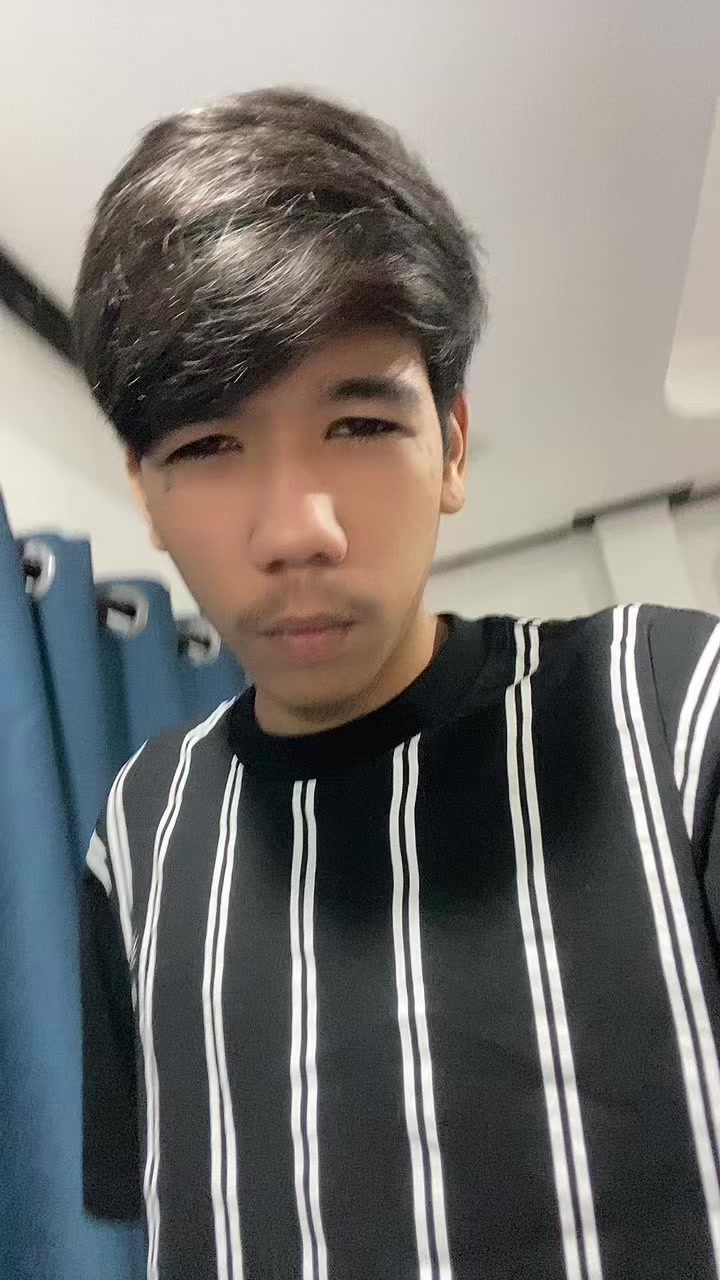 @แบงค์ กอลั้ม.💛