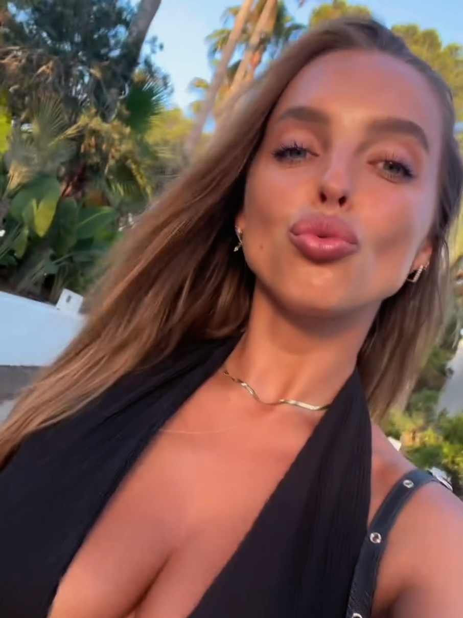 @Luna_Stevens1