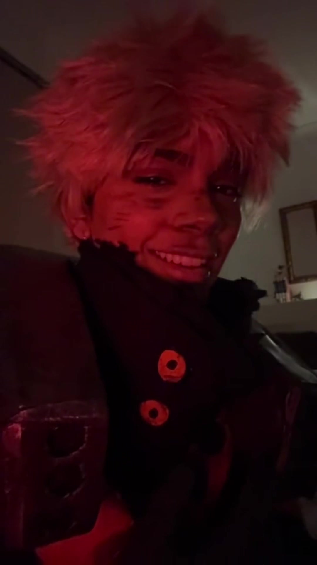 @V4NE
