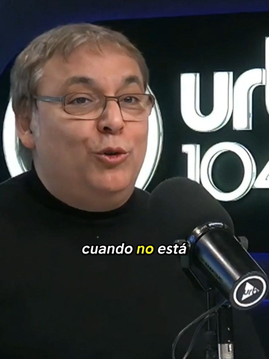 @DISRUPCIÓN INTERNA