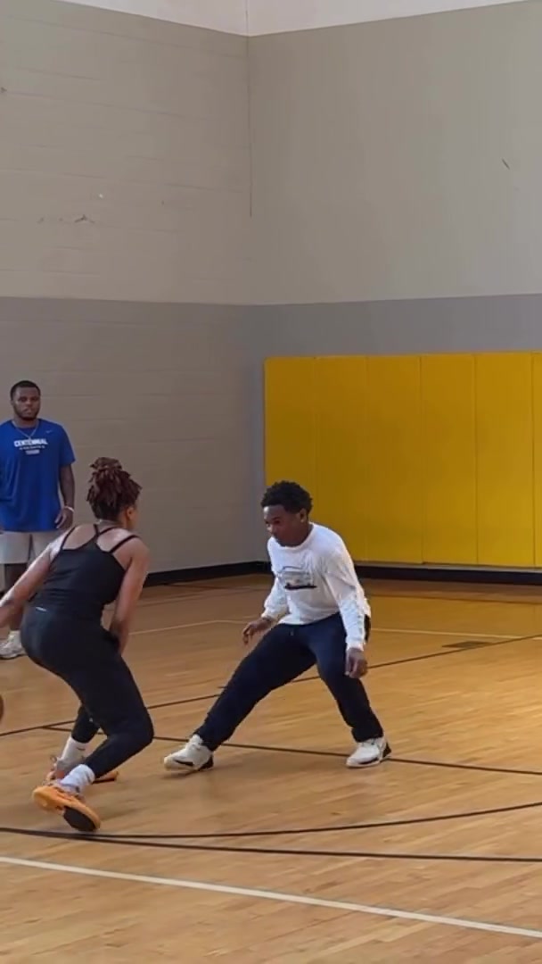@Ballislife Womens Basketball