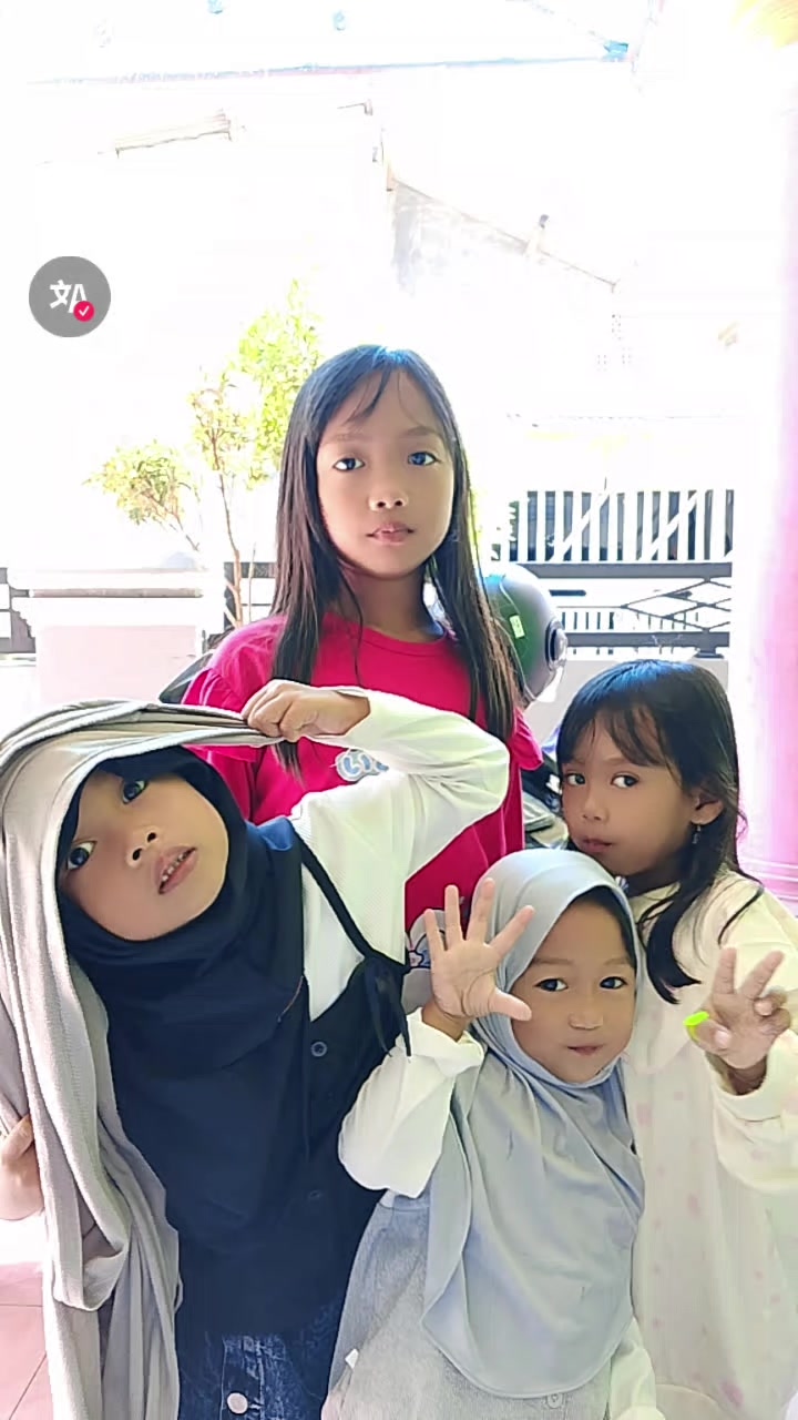 @yayah_uq