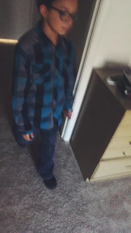 @S y n Q