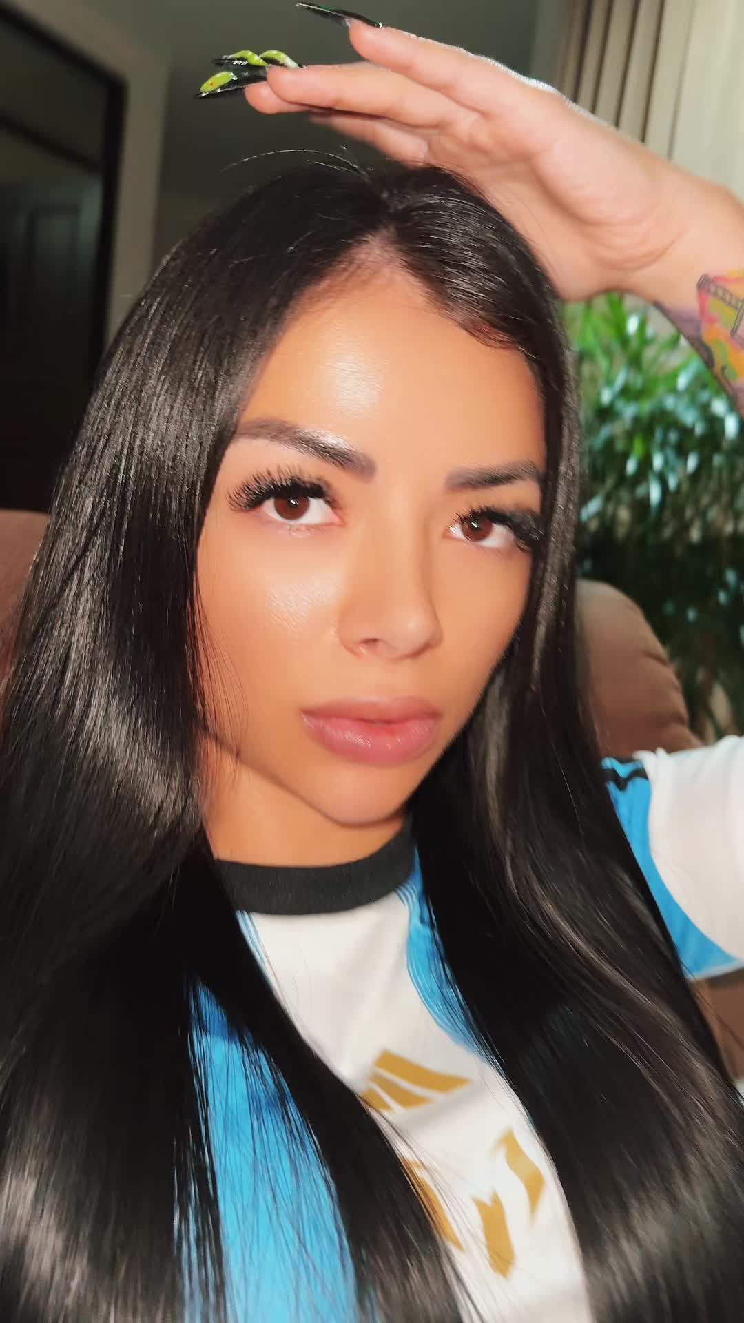 @SoyMeliAlfaro