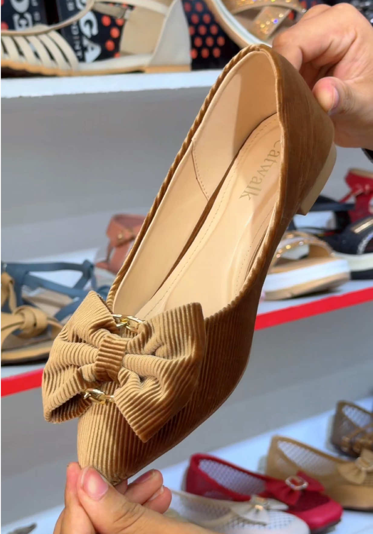 @Mega Shoes point Chakwal