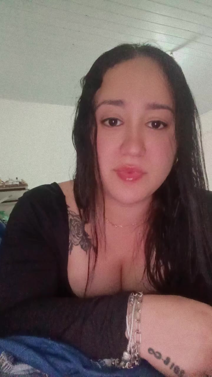 @Karlita🤍🇨🇺🇧🇷
