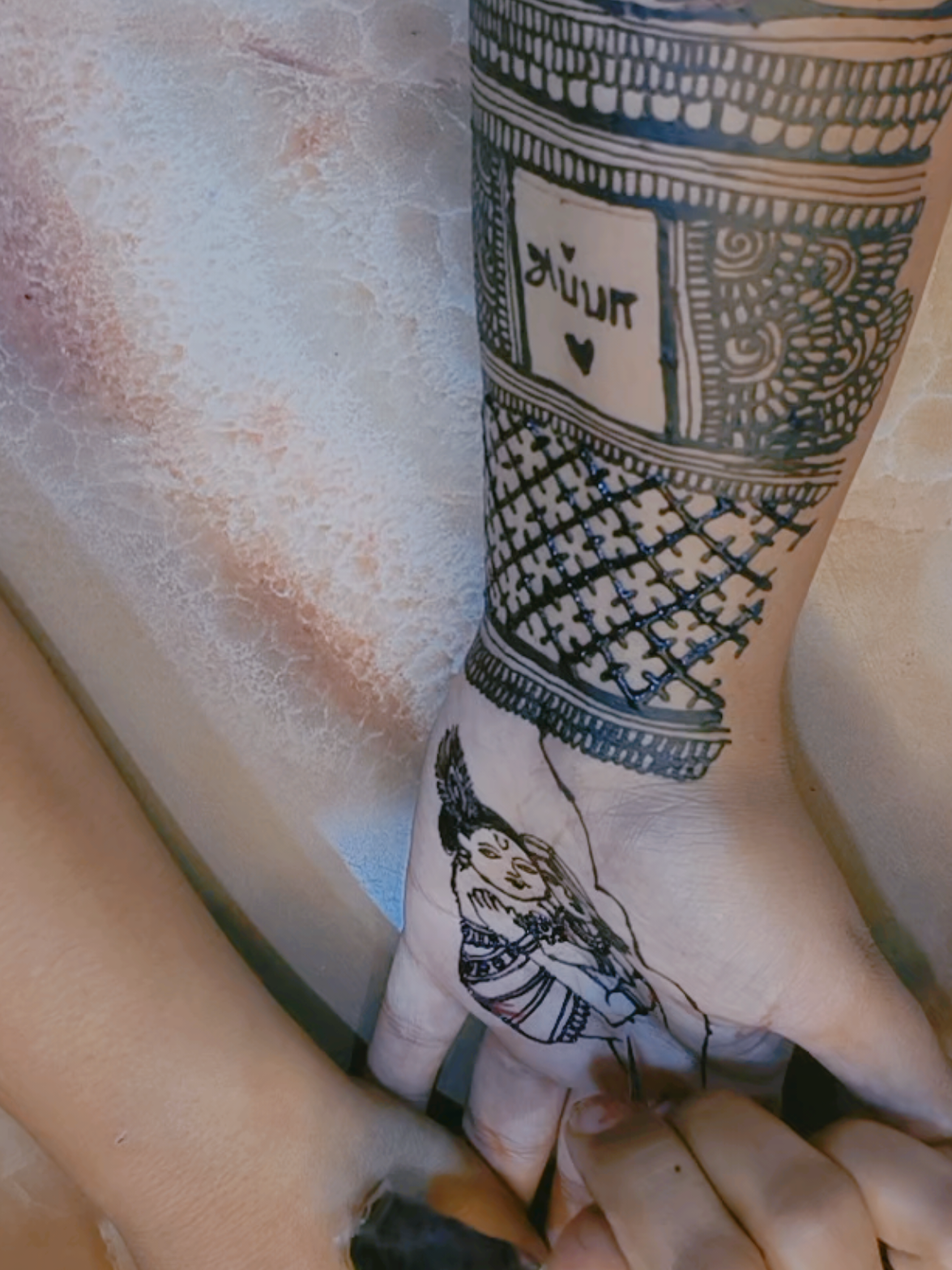 @Henna_Couture04