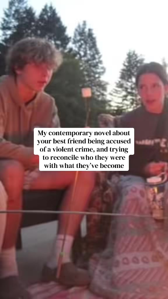 @Sophie // Writer + Illustrator