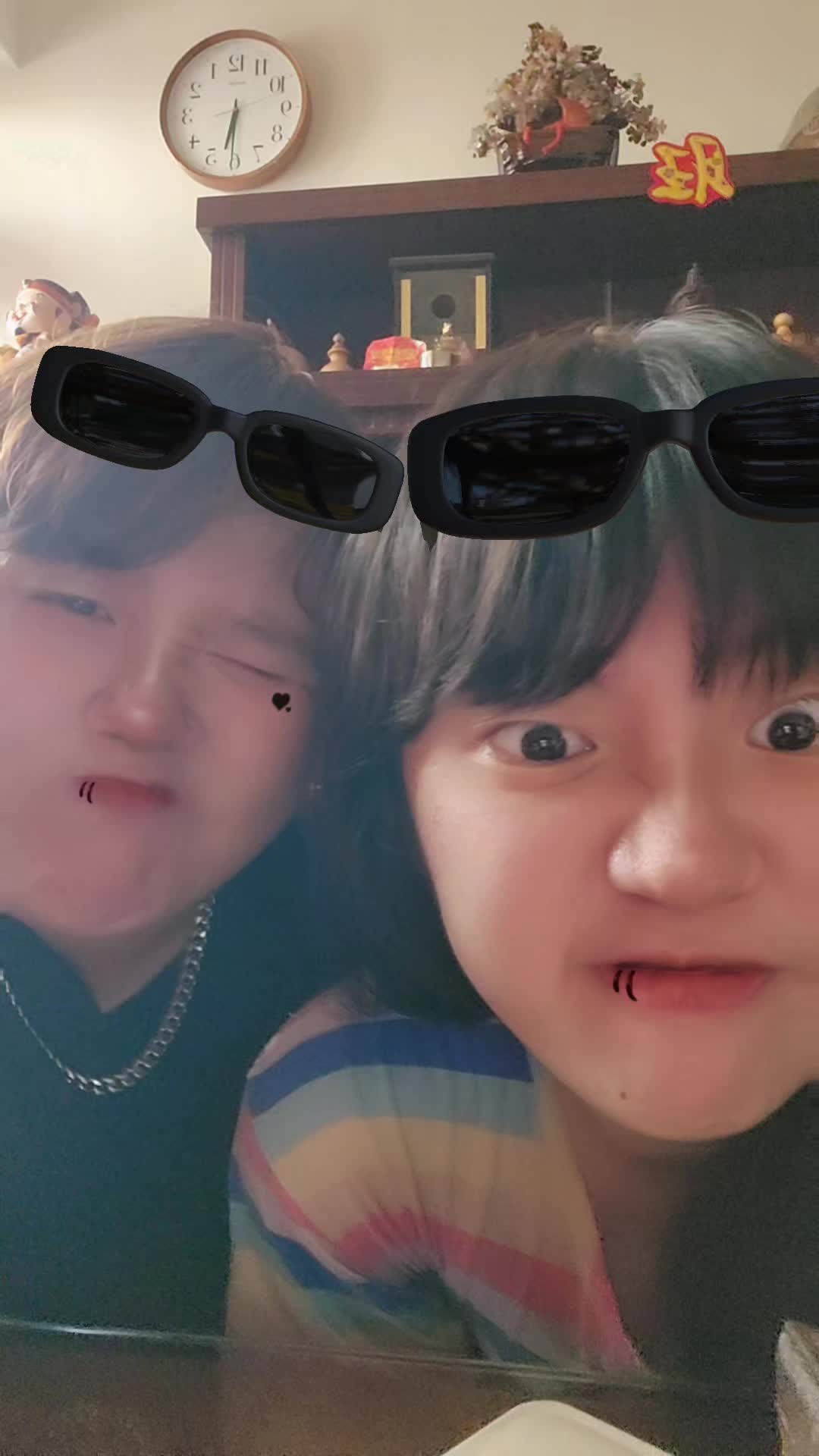 @卑南🌈默默🍎