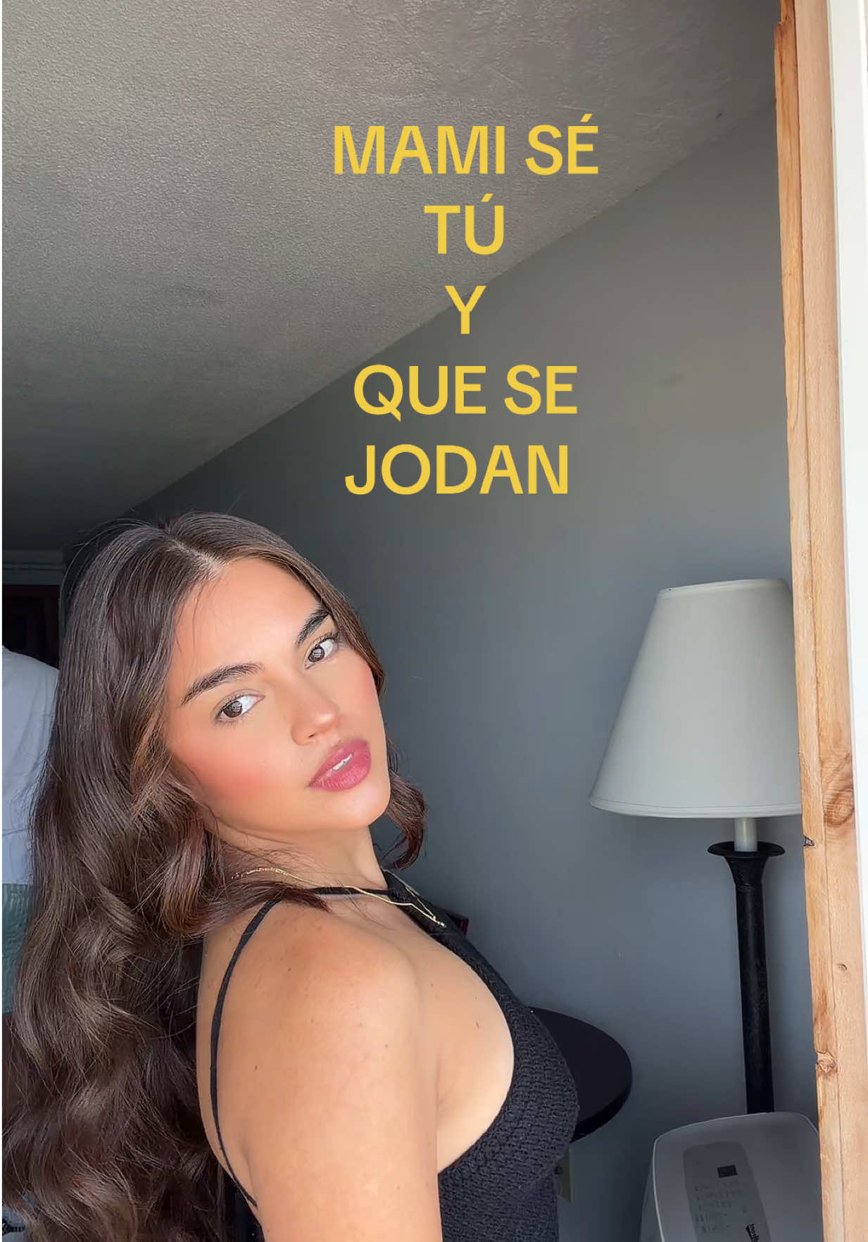 @Camila