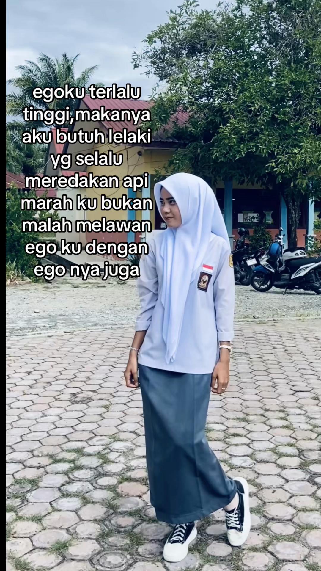 @putrikecill