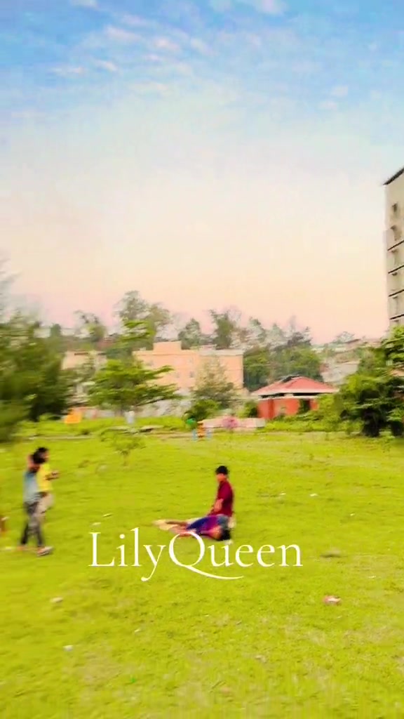@Lily Queen👸