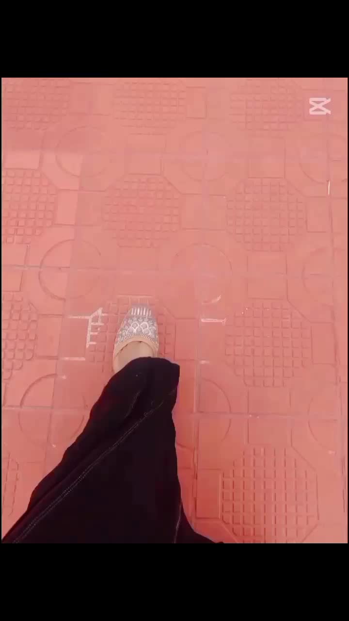 @🌸𝓣𝓸𝓢𝓲𝓑'𝓢  𝓠𝓾𝓮𝓔𝓝 ❤️
