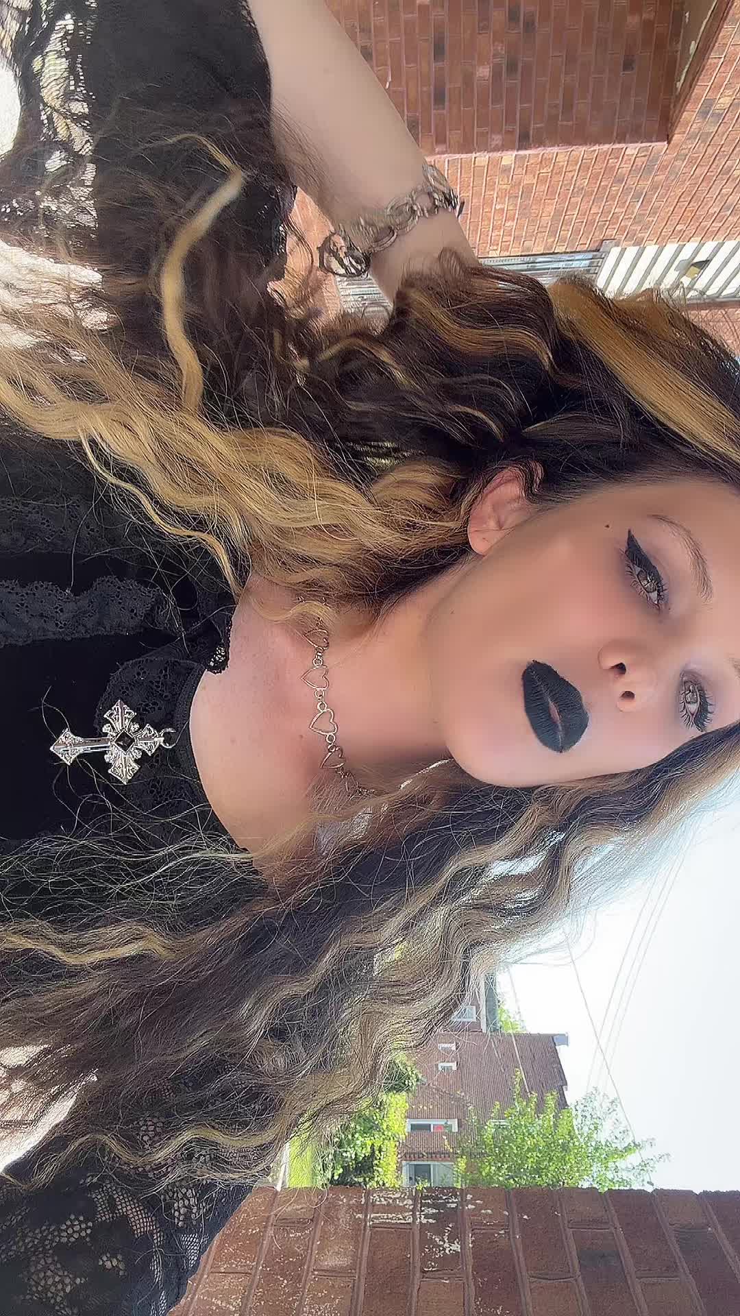 @Yggbree