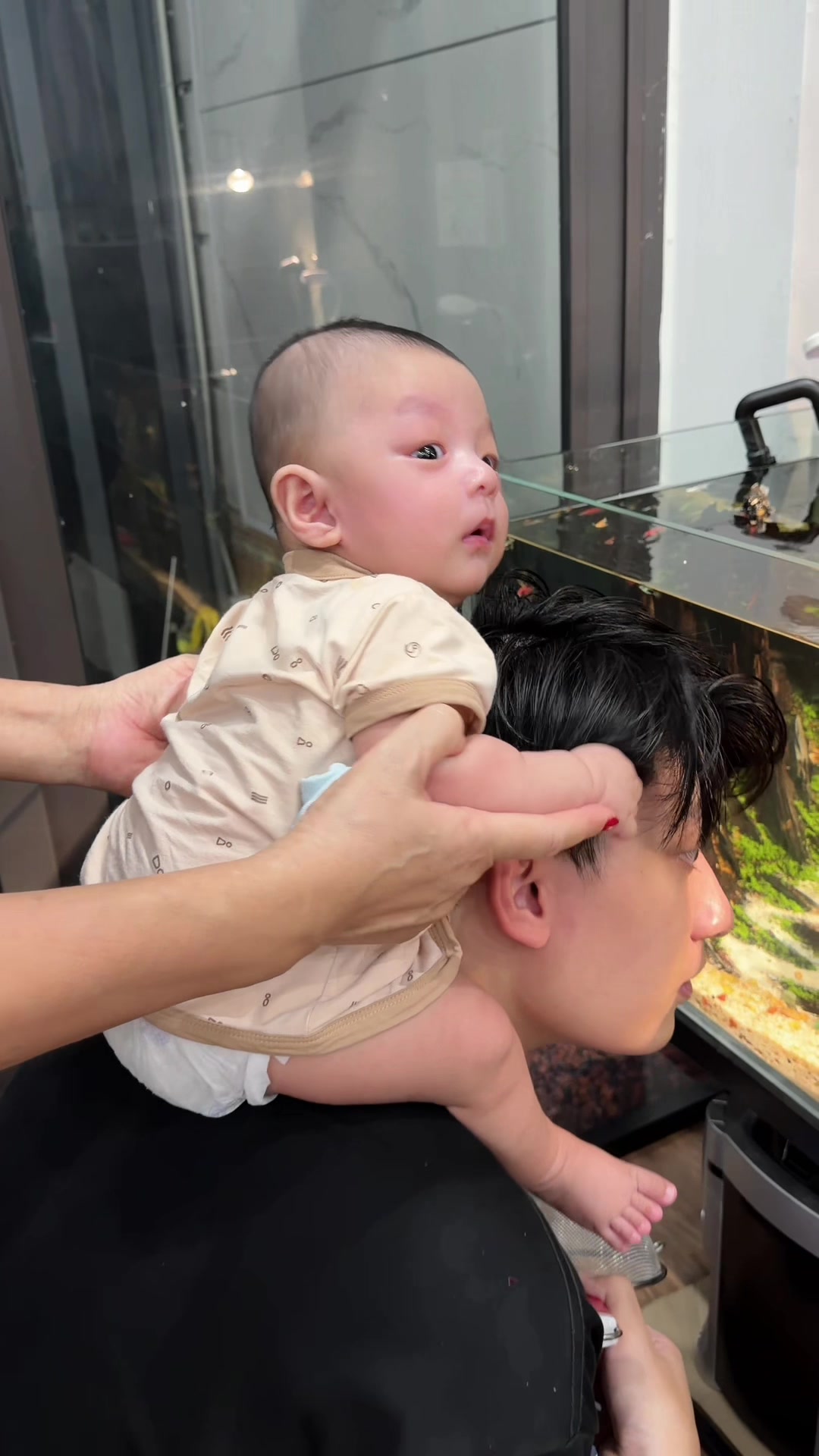 @Voi con đi nắng