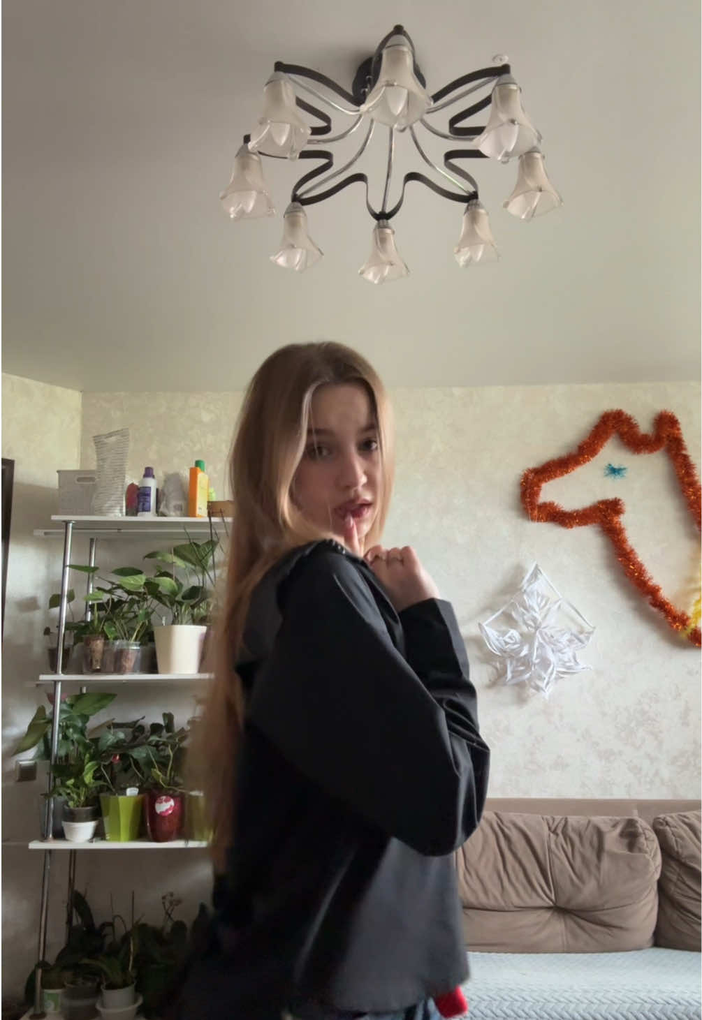 @🫂