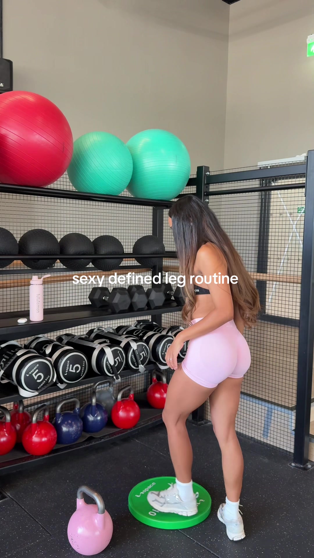 @Tia