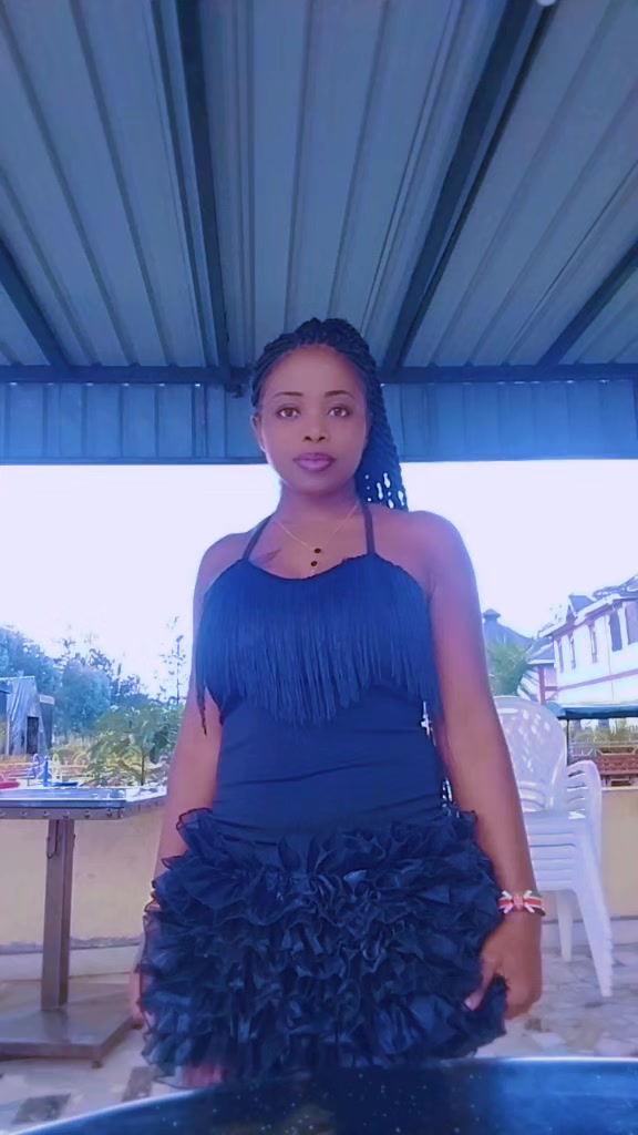 @SHANIZ KELLY